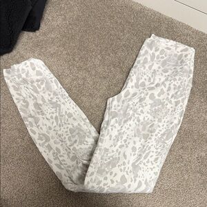 White and Gray Patterned Leggings